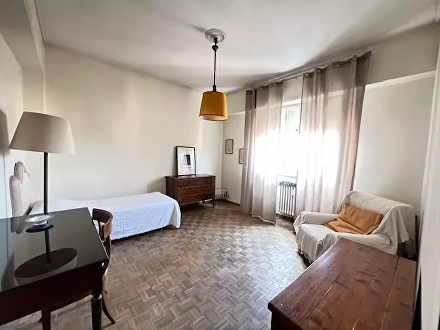 Immagine 8 di Appartamento in vendita  a Siena