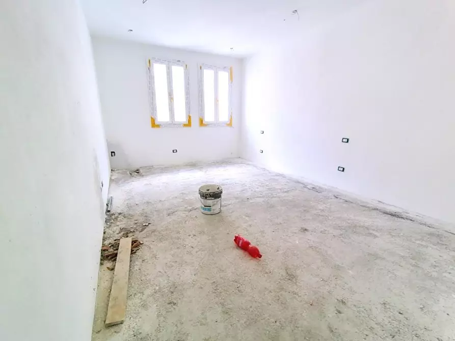 Immagine 10 di Terratetto in vendita  a Capannori