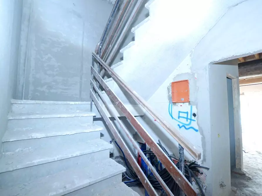 Immagine 10 di Terratetto in vendita  a Capannori