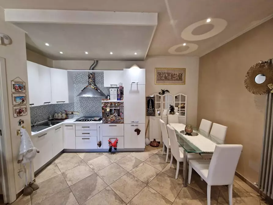 Immagine 2 di Appartamento in vendita  a Collesalvetti