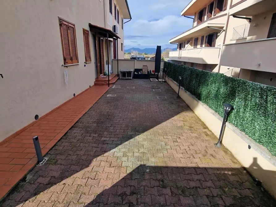 Immagine 1 di Appartamento in vendita  a Collesalvetti