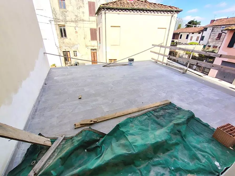 Immagine 11 di Appartamento in vendita  a Capannori