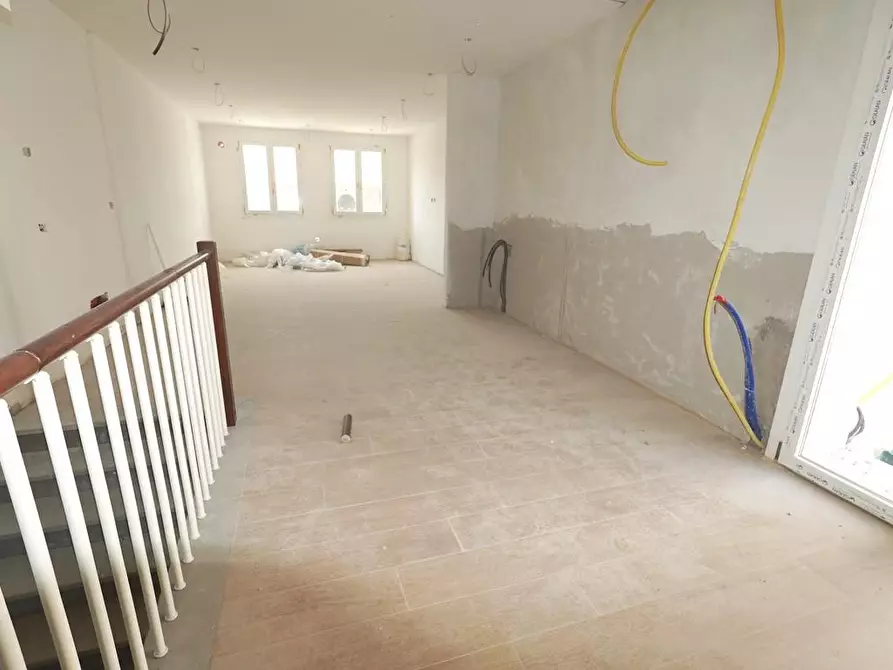 Immagine 2 di Appartamento in vendita  a Capannori