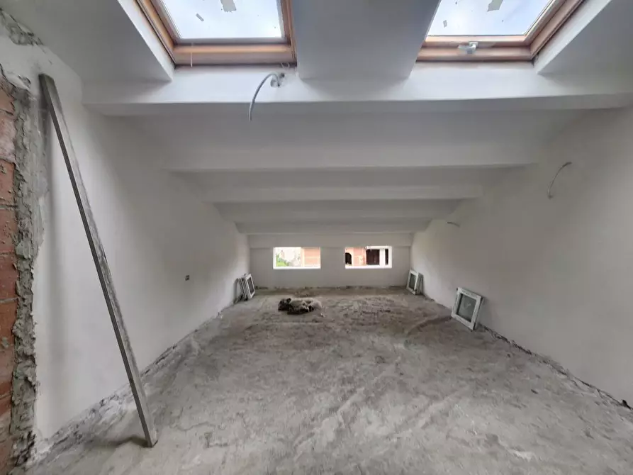 Immagine 18 di Appartamento in vendita  a Capannori