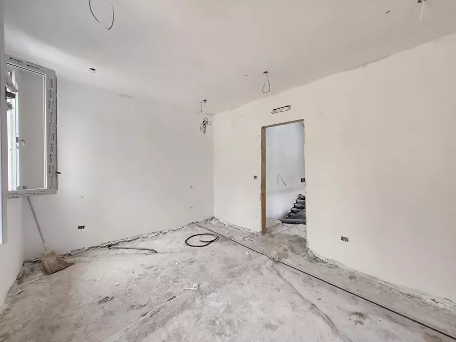 Immagine 14 di Appartamento in vendita  a Capannori