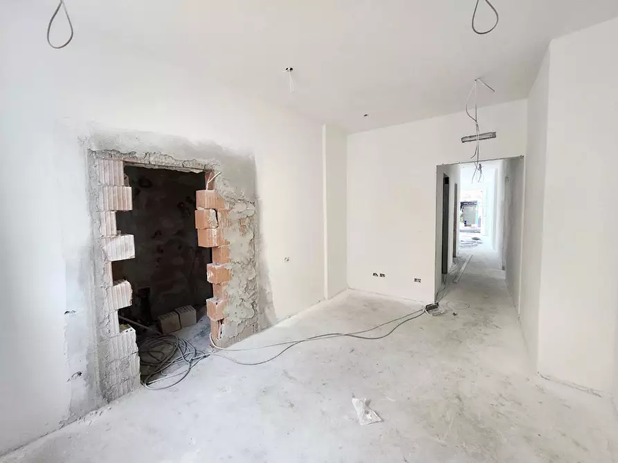 Immagine 12 di Appartamento in vendita  a Capannori