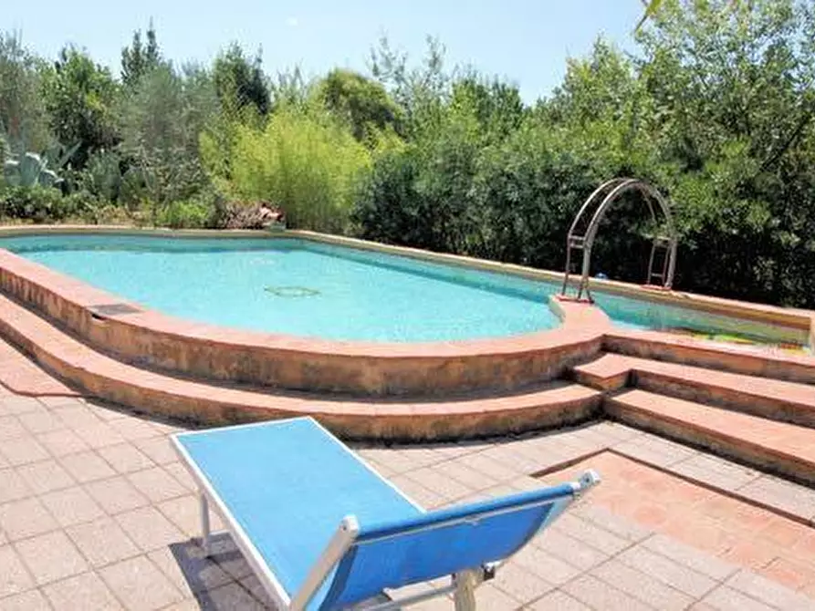 Immagine 25 di Casa colonica in vendita  a Casciana Terme Lari