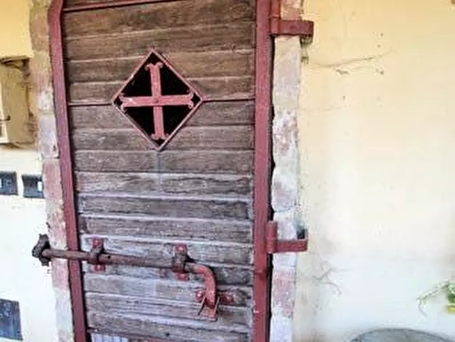 Immagine 20 di Casa colonica in vendita  a Casciana Terme Lari