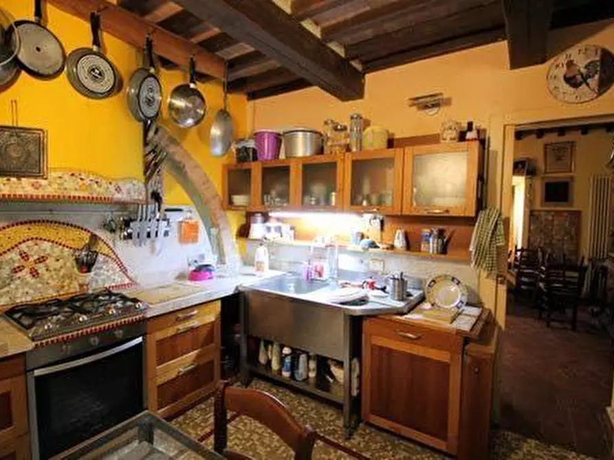 Immagine 18 di Casa colonica in vendita  a Casciana Terme Lari