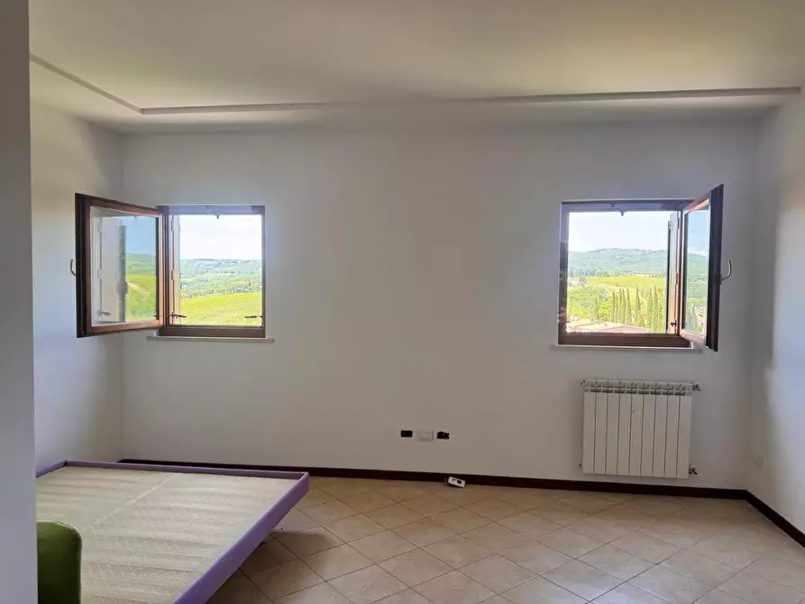 Immagine 5 di Loft/Open space in vendita  a Castelnuovo Berardenga