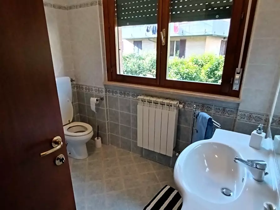 Immagine 9 di Appartamento in vendita  a Radicondoli