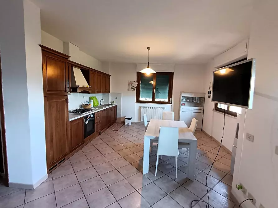 Immagine 2 di Appartamento in vendita  a Radicondoli