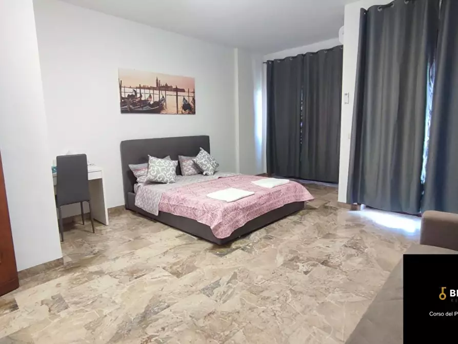 Immagine 1 di Appartamento in vendita  a Venezia