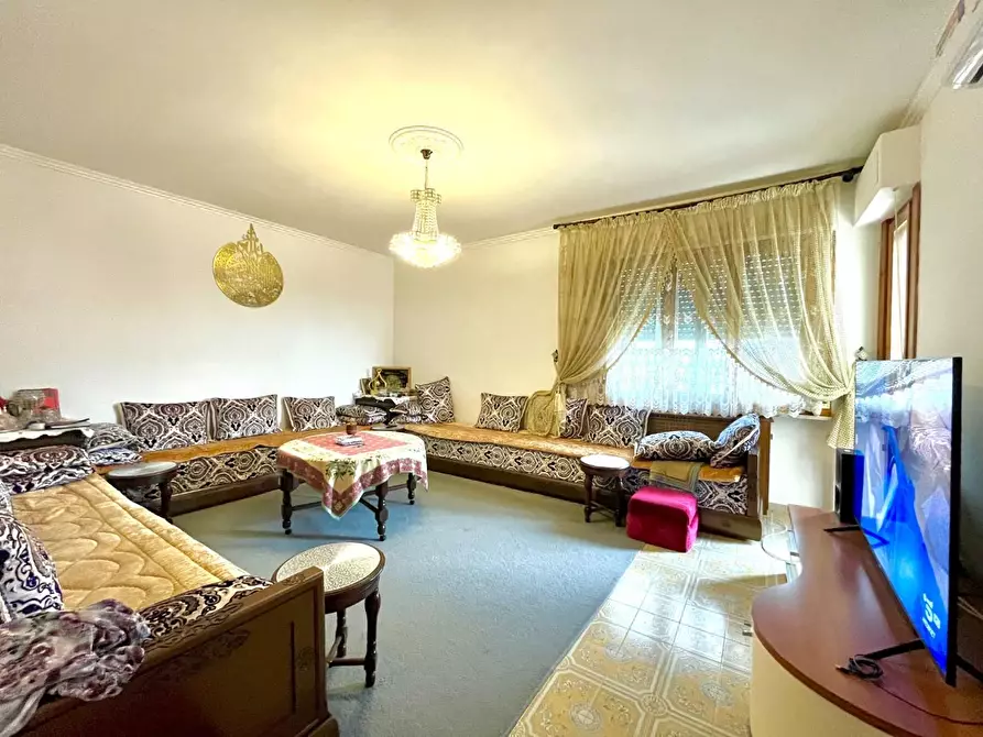 Immagine 17 di Appartamento in vendita  a Pontedera