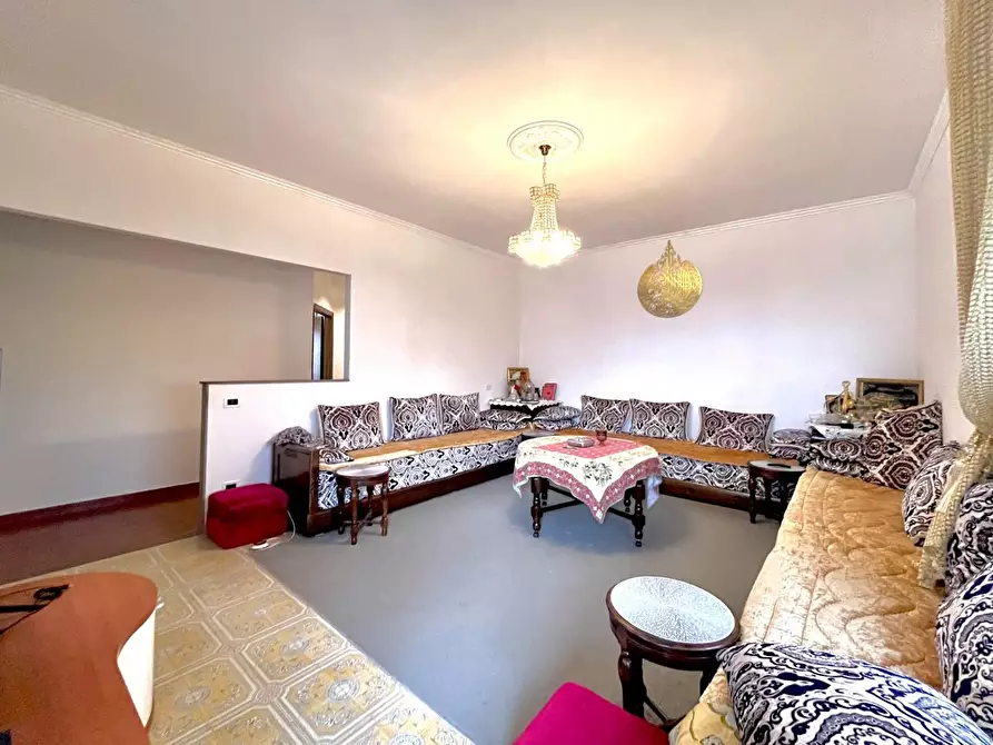 Immagine 18 di Appartamento in vendita  a Pontedera