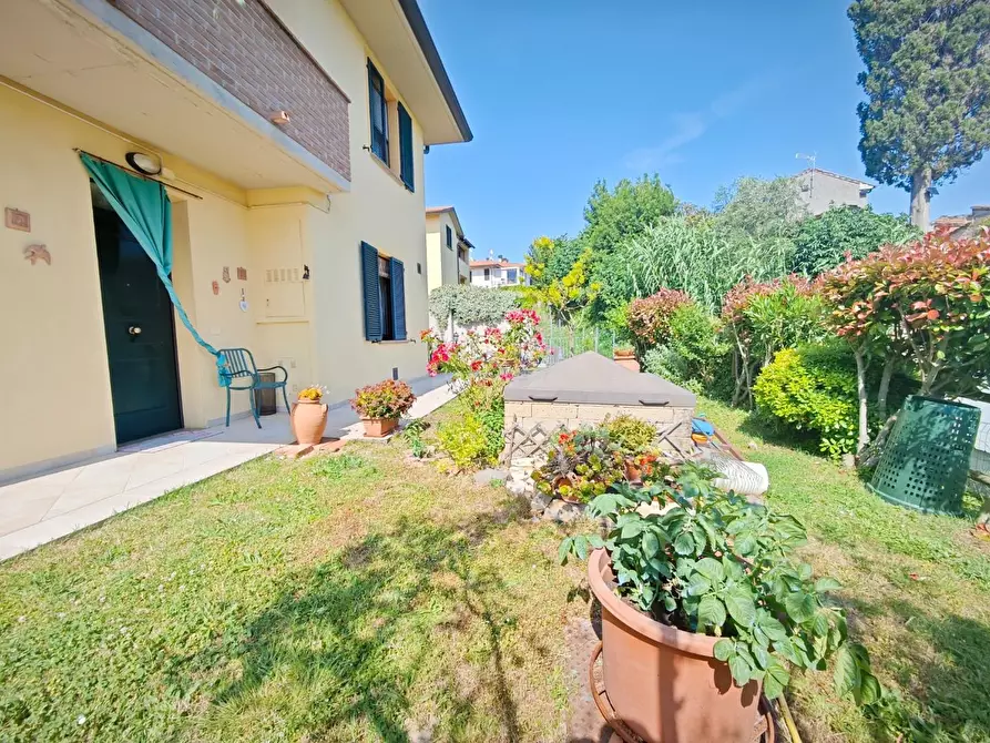 Immagine 4 di Villetta a schiera in vendita  a Capannoli