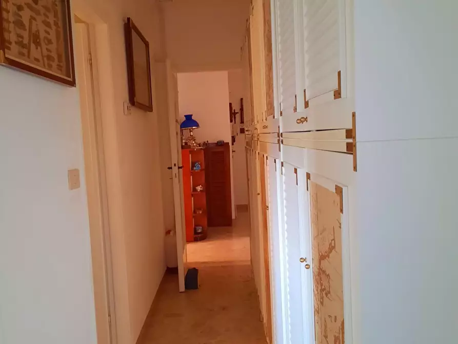 Immagine 16 di Appartamento in vendita  a Viareggio