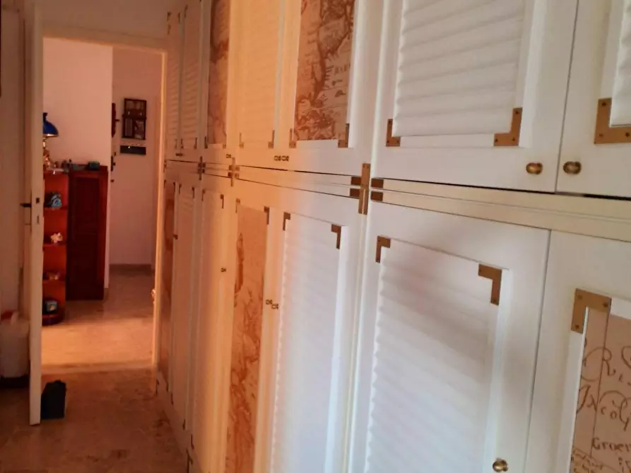 Immagine 15 di Appartamento in vendita  a Viareggio