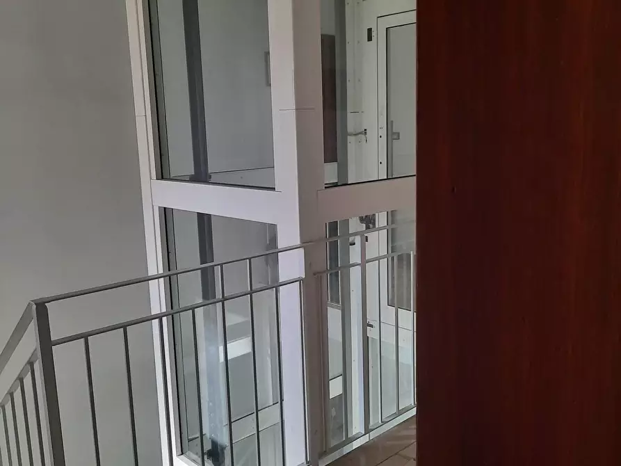 Immagine 22 di Appartamento in vendita  a Viareggio