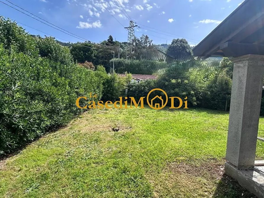 Immagine 18 di Villa in vendita  a Pietrasanta