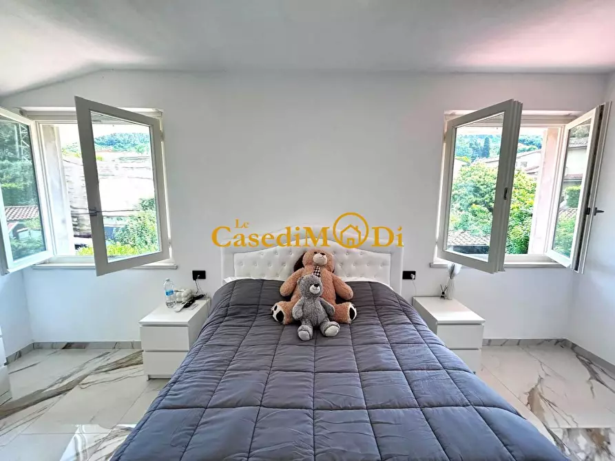 Immagine 29 di Villa in vendita  a Pietrasanta