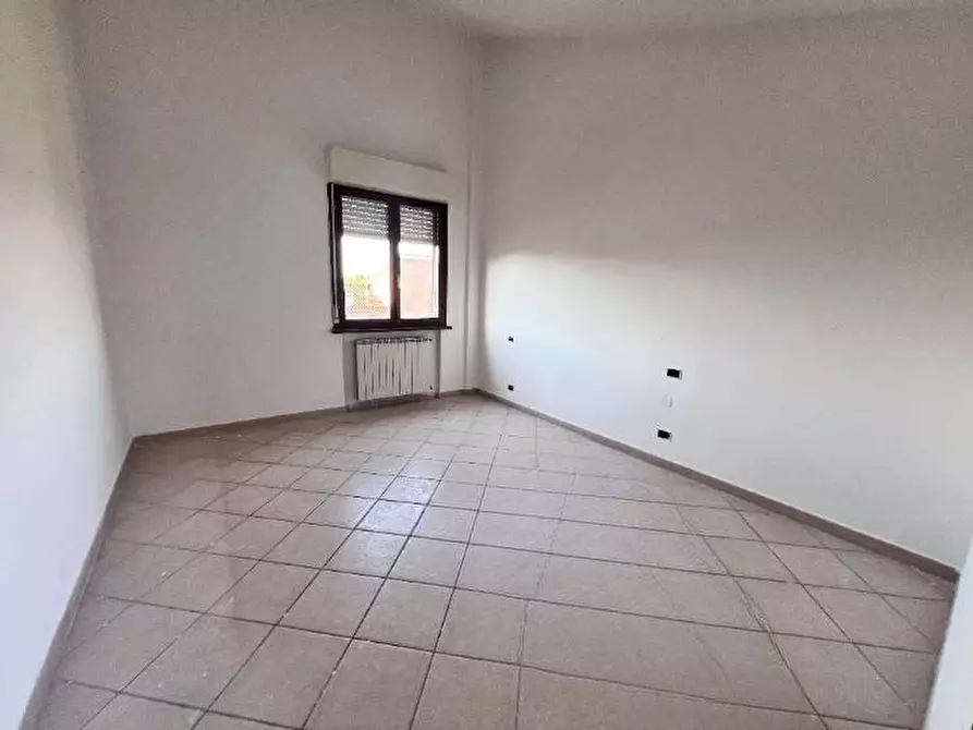 Immagine 6 di Appartamento in vendita  a Colle Di Val D'elsa