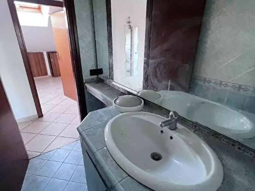 Immagine 10 di Appartamento in vendita  a Colle Di Val D'elsa