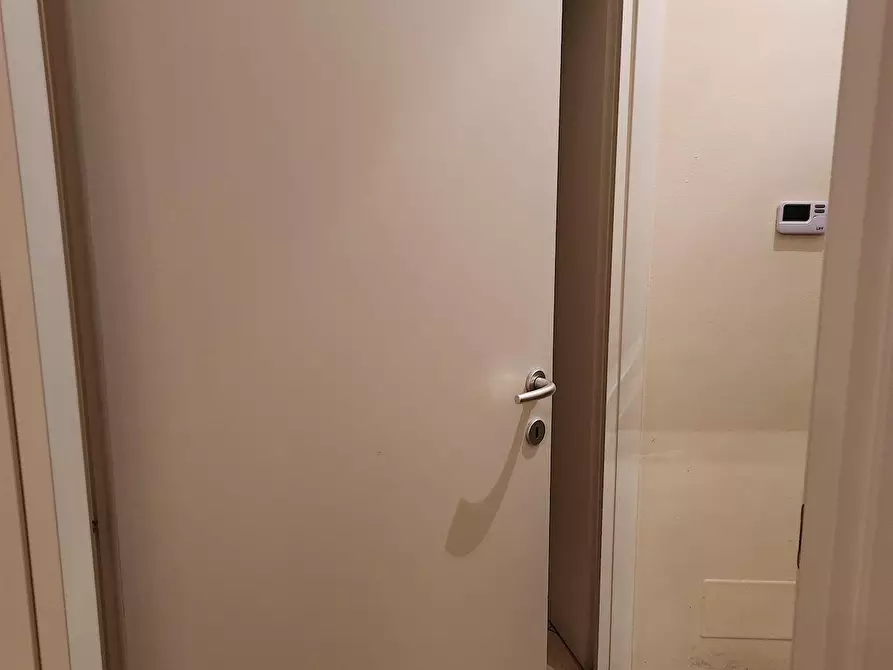 Immagine 6 di Appartamento in vendita  a Santa Maria A Monte