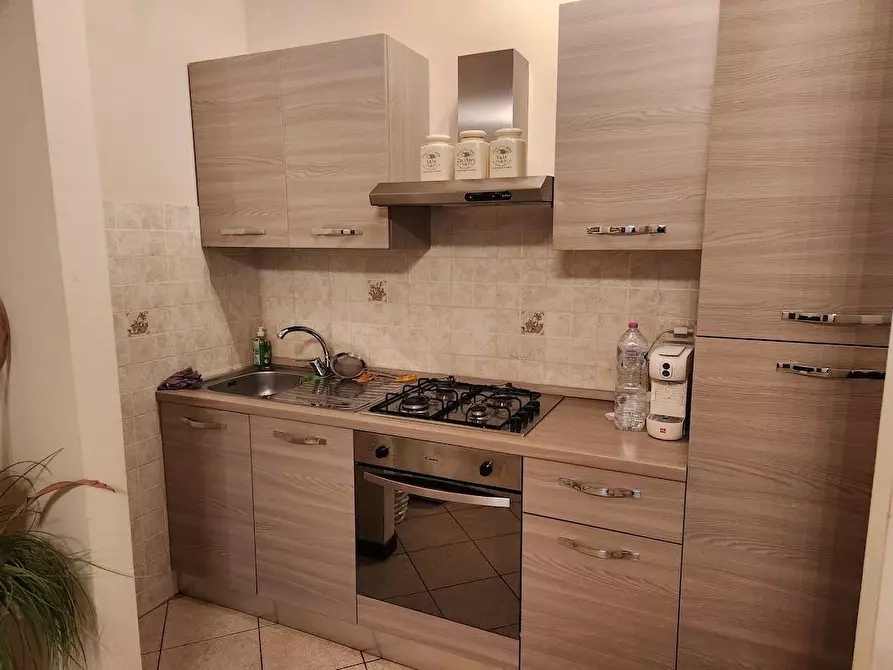 Immagine 4 di Appartamento in vendita  a Santa Maria A Monte