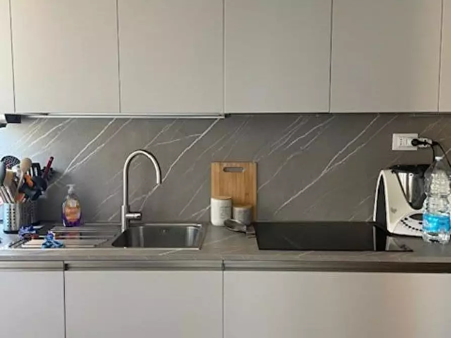 Immagine 2 di Appartamento in vendita  a Pisa