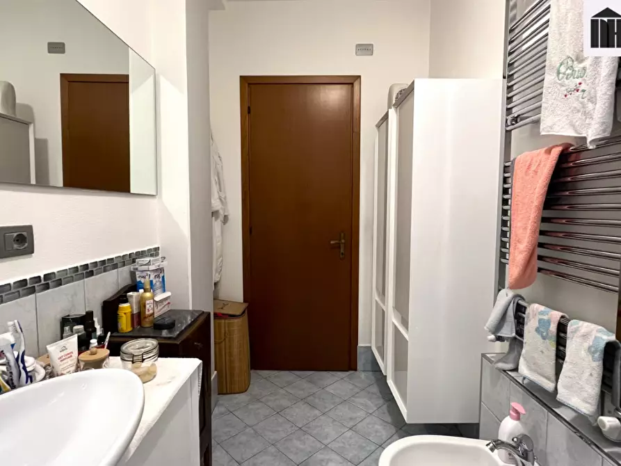 Immagine 11 di Appartamento in vendita  a Santa Croce Sull'arno