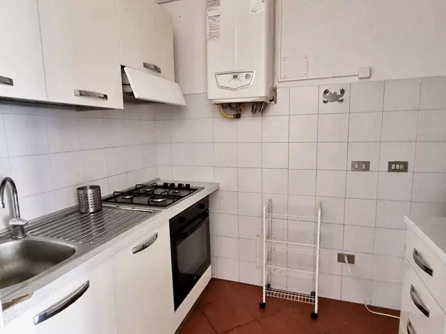 Immagine 12 di Appartamento in vendita  a Pisa