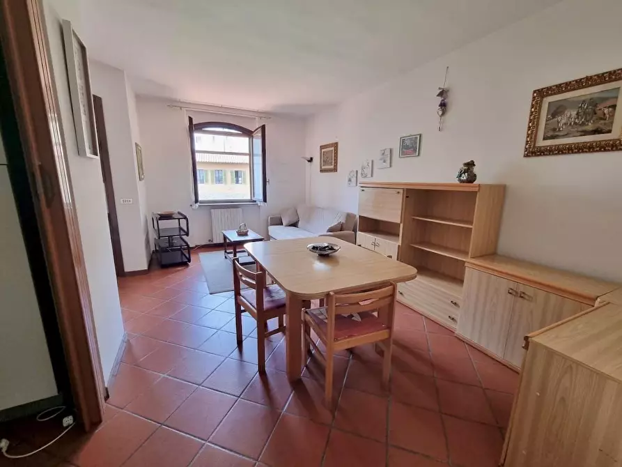 Immagine 9 di Appartamento in vendita  a Pisa