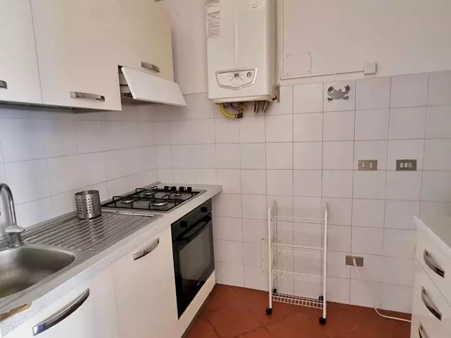 Immagine 4 di Appartamento in vendita  a Pisa