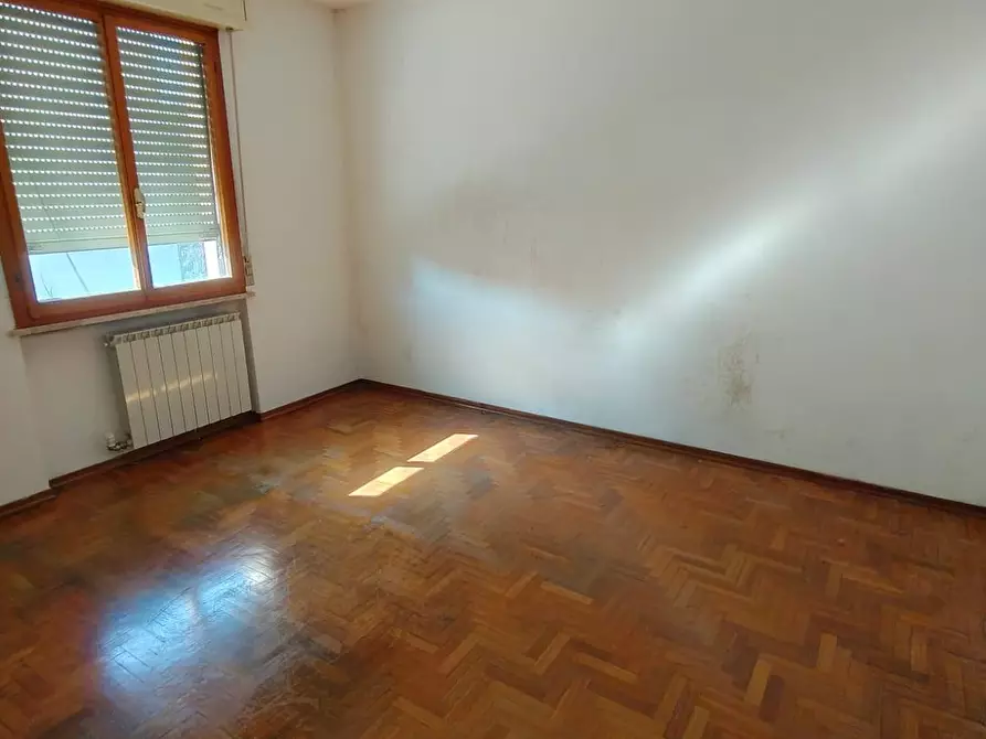 Immagine 9 di Appartamento in vendita  a Cascina