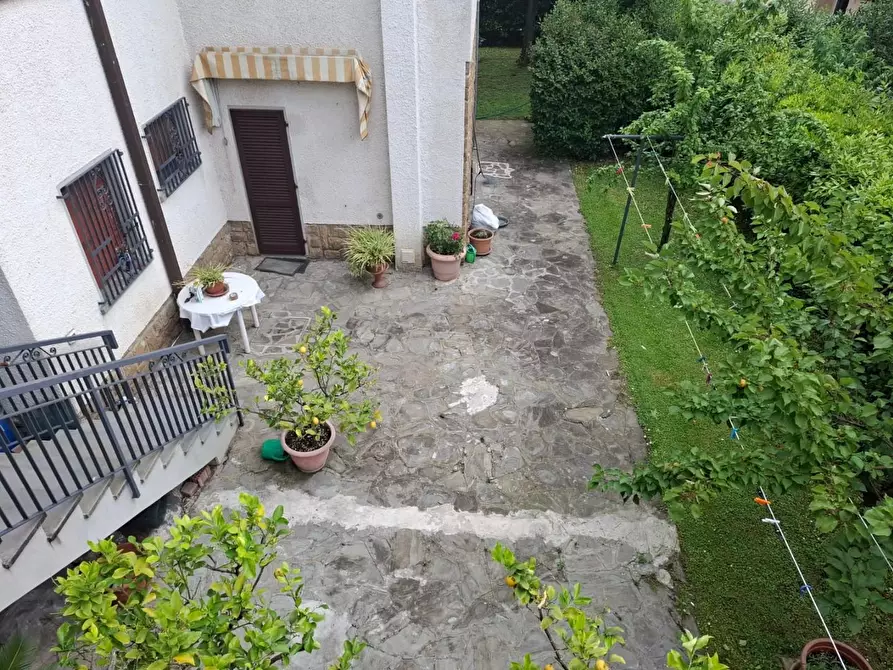 Immagine 47 di Casa bifamiliare in vendita  a Santa Croce Sull'arno