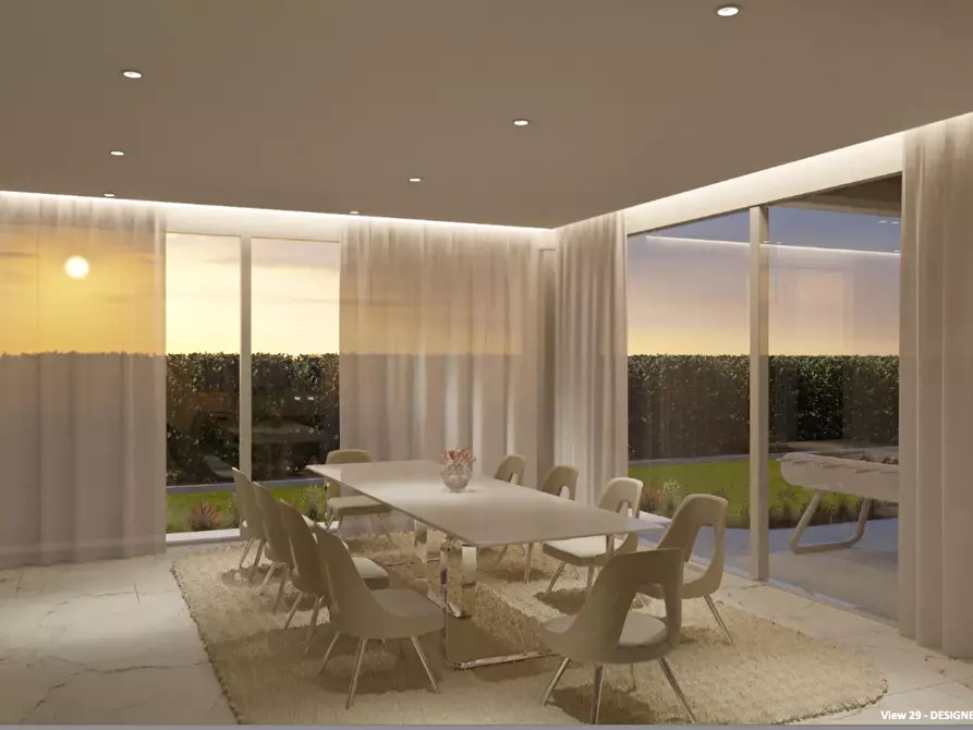 Immagine 20 di Capannone industriale in vendita  a Viareggio