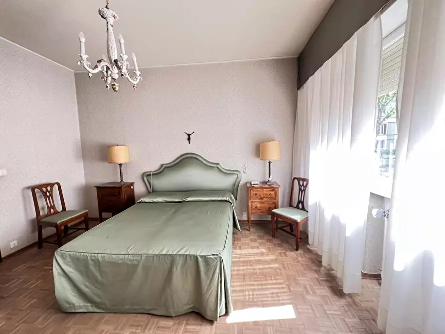 Immagine 8 di Appartamento in vendita  a Siena