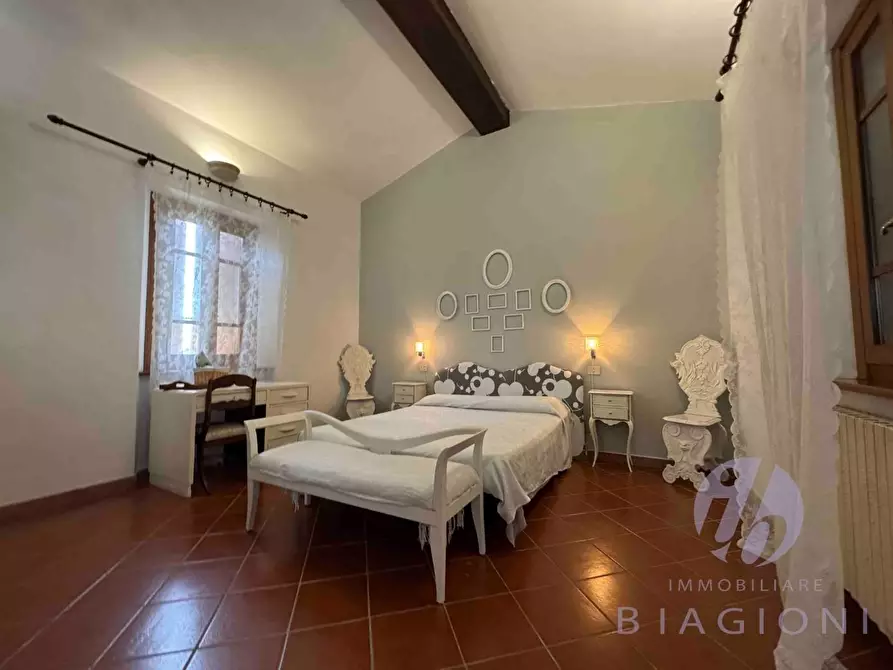 Immagine 13 di Villa in vendita  a Pietrasanta
