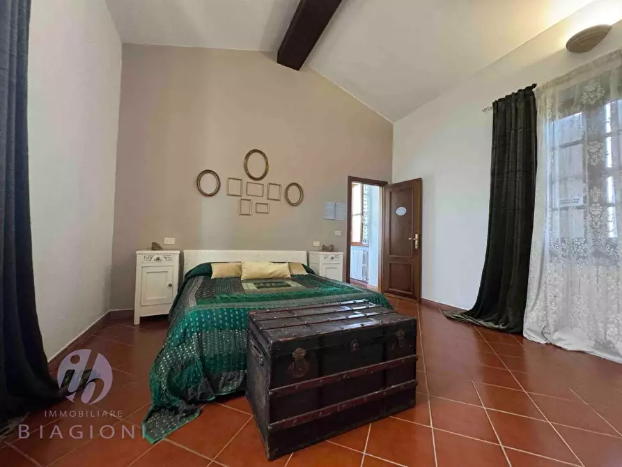 Immagine 18 di Villa in vendita  a Pietrasanta