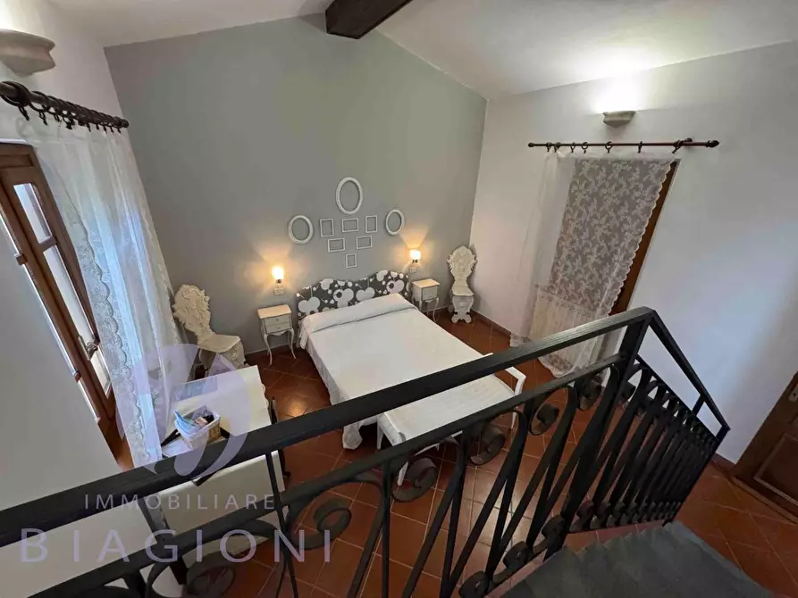 Immagine 17 di Villa in vendita  a Pietrasanta