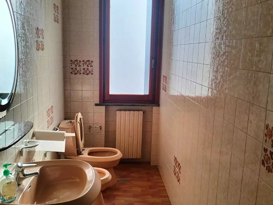 Immagine 7 di Ufficio in vendita  a Santa Croce Sull'arno