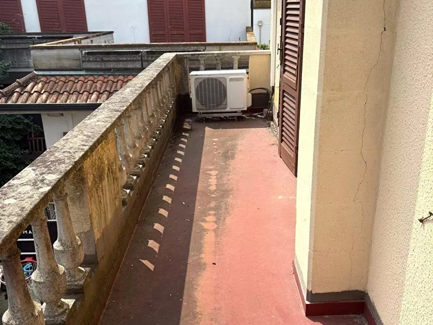 Immagine 9 di Ufficio in vendita  a Santa Croce Sull'arno