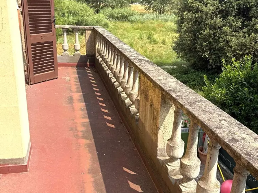 Immagine 10 di Ufficio in vendita  a Santa Croce Sull'arno