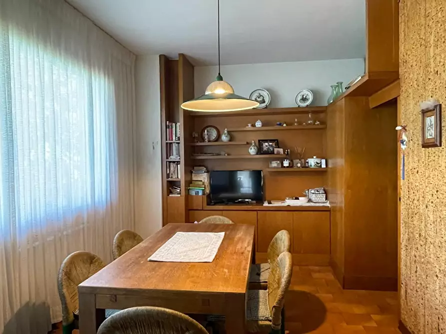 Immagine 9 di Villa in vendita  a San Miniato