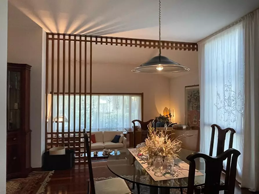 Immagine 7 di Villa in vendita  a San Miniato