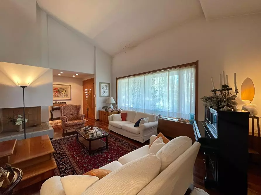 Immagine 31 di Villa in vendita  a San Miniato