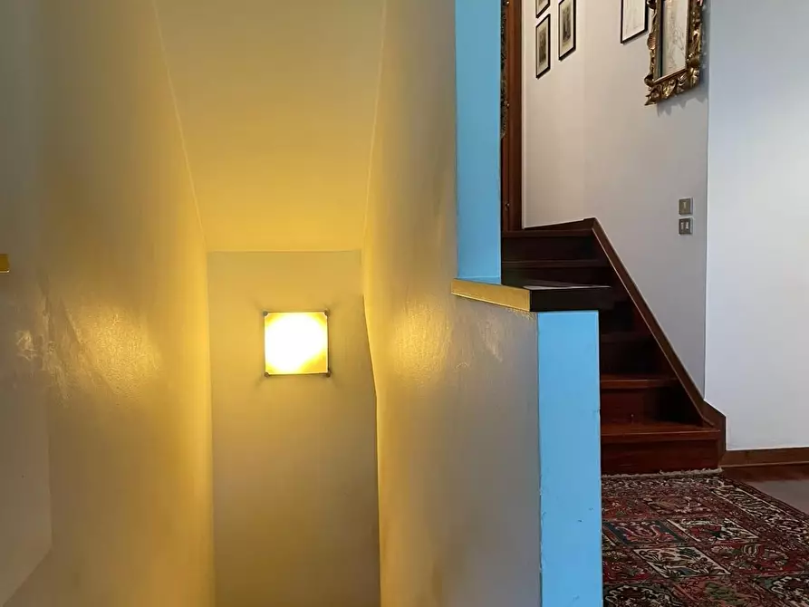 Immagine 21 di Villa in vendita  a San Miniato