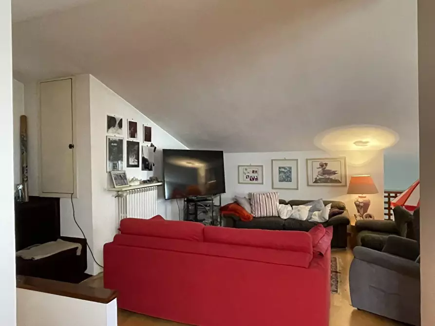 Immagine 50 di Villa in vendita  a San Miniato