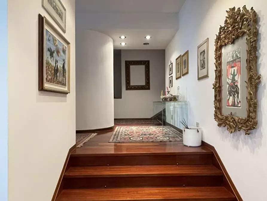 Immagine 32 di Villa in vendita  a San Miniato